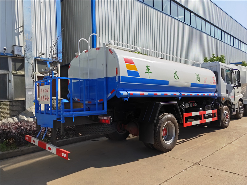國(guó)六10噸12噸灑水車(chē)